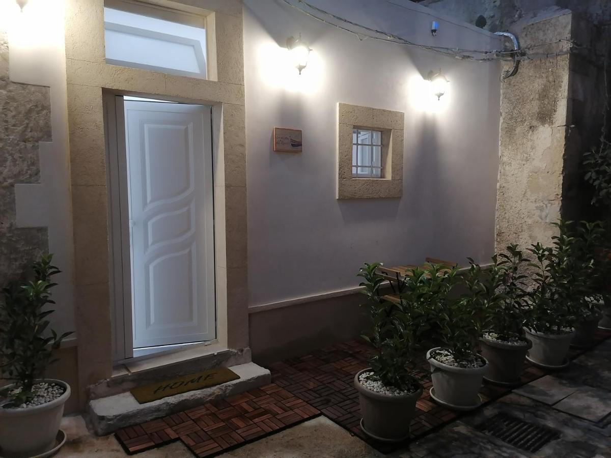 La Casetta Del Ronco1 Ortigia Сиракуза Екстериор снимка