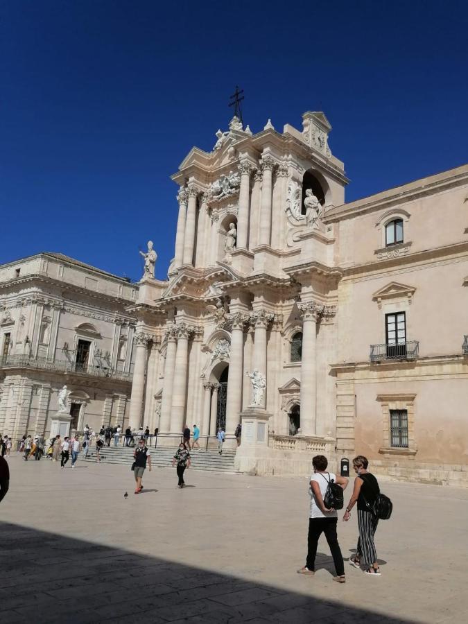 La Casetta Del Ronco1 Ortigia Сиракуза Екстериор снимка